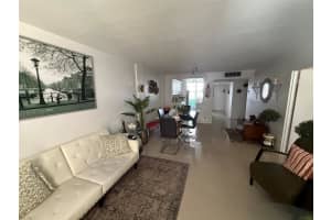 2601 NW 48th Ter 344, Lauderdale Lakes, FL 33313 - MLS#F10541326