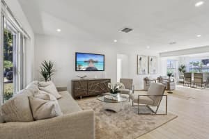 1040 N 74th Way, Hollywood, FL 33024 Sold 01/22/26