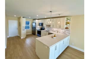 7887 Golf Circle Dr 211, Margate, FL 33063 - MLS#F10541347