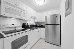 625 Antioch Ave 208, Fort Lauderdale, FL 33304 - MLS#F10541354