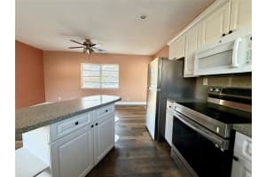 2225 Polk St 11A, Hollywood, FL 33020 - MLS#F10541364