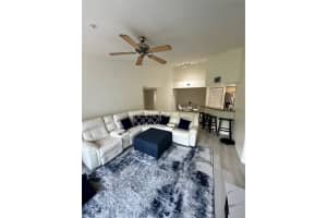 2131 SE 10th Ave 1120, Fort Lauderdale, FL 33316 - MLS#F10541373