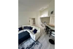 2131 SE 10th Ave 1120, Fort Lauderdale, FL 33316 - MLS#F10541373