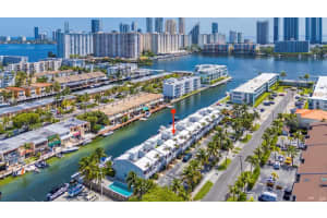 3827 NE 166th St 7, North Miami Beach, FL 33160 - MLS#F10541385