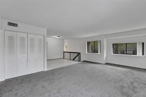 26 Wimbledon Lake Drive, Plantation, FL 33324 - MLS#F10541404