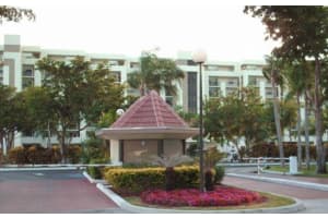 7050 Nw 44th Street 506, Lauderhill, Fl 33319, Lauderhill