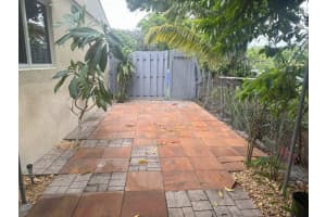 4610 Peters Rd, Plantation, FL 33317 Sold 01/05/26