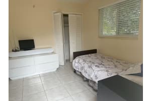 4610 Peters Rd, Plantation, FL 33317 Sold 01/05/26