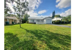 7003 NW 94th Ter, Tamarac, FL 33321 - MLS#F10541475