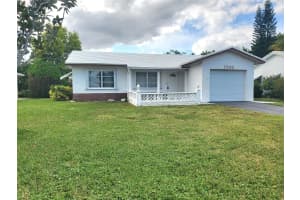 7003 NW 94th Ter, Tamarac, FL 33321 - MLS#F10541475