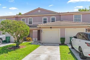 8532 W Southgate Shores Cir 8532, Tamarac, FL 33321 - MLS#F10541491