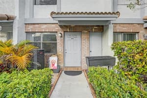 9851 Riverside Drive, Coral Springs, FL 33071 - MLS#F10541514