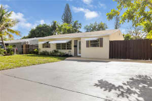 500 NE 61st Ct, Fort Lauderdale, FL 33334 - MLS#F10541520