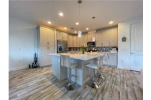 12512 NW 32 MNR, Sunrise, FL 33323 - MLS#F10541553