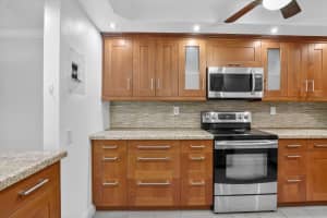 830 Hollybrook Drive, Pembroke Pines, FL 33025 - MLS#F10541564