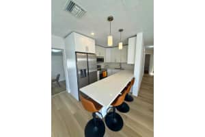 5950 NW 42nd Ave, Lauderdale Lakes, FL 33319 - MLS#F10541620