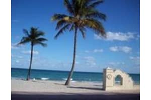 343 Van Buren St 6, Hollywood, FL 33019 - MLS#F10541653