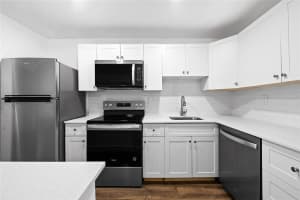 1100 Crystal Lake Dr 209, Deerfield Beach