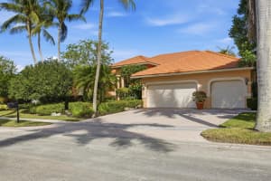 2698 Cypress Ln, Weston, FL 33332 - MLS#F10541661