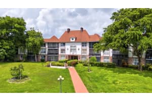 3650 Inverrary Dr 1B, Lauderhill, FL 33319 - MLS#F10541665