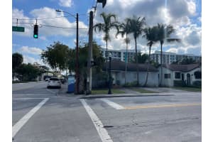 2000 Polk Street, Hollywood, FL 33020 - MLS#F10541691