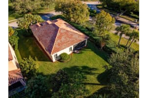 4725 55th Street, Vero Beach, FL 32967 - MLS#F10541694