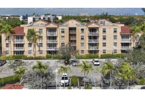 529 E Sheridan 108, Dania Beach, Fl 33004, Dania Beach