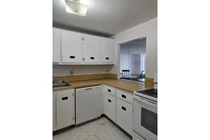 400 Leslie Dr 717, Hallandale Beach, FL 33009 - MLS#F10541701