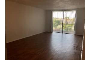 1800 Lauderdale Avenue, North Lauderdale, FL 33068 - MLS#F10541786