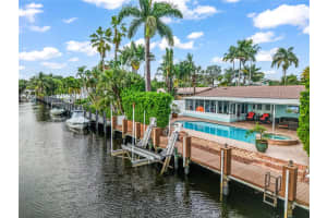 1700 SW 5th Ct, Fort Lauderdale, FL 33312 - MLS#F10541820