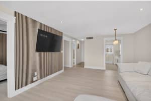 322 N Federal Highway 240, Deerfield Beach, FL 33441 - MLS#F10541839