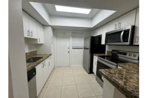 3601 Van Buren St 9, Hollywood, FL 33021 Sold 01/12/26