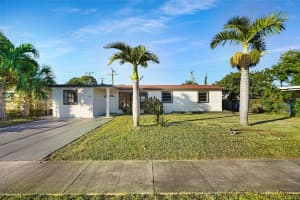 3613 SW 1st St, Fort Lauderdale, FL 33312 - MLS#F10541890
