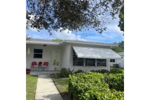 7228 W Oakridge Cir 7228, Lantana, FL 33462 - MLS#F10541943