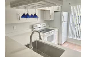 2700 S Oakland Forest Dr 308, Oakland Park, FL 33309 - MLS#F10541959