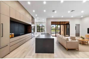 7247 Wisteria Ave Parkland, FL 33076 - Off Market