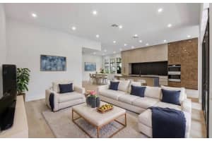 7247 Wisteria Ave Parkland, FL 33076 - Off Market