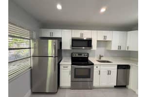 820 N Victoria Park Rd 3, Fort Lauderdale, FL 33304 Sold 02/01/26