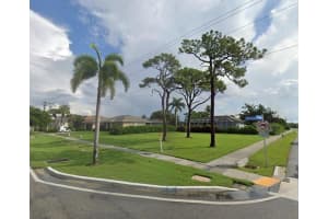 375 Bald Eagle Drive, Marco Island, FL 34145 - MLS#F10541988