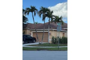 MLS# F10542029, Pembroke Pines, Florida 33029