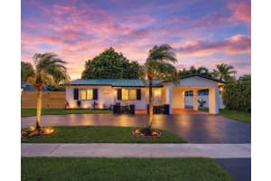 2633 9th Lane, Wilton Manors, FL 33311 - MLS#F10542042