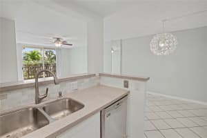 1009 Ocean Boulevard, Pompano Beach, FL 33062 - MLS#F10542064