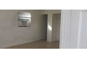 725 E Street, Lake Worth Beach, FL 33460 - MLS#F10542108