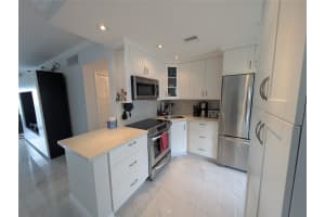 3209 Ocean Drive, Hallandale Beach, FL 33009 - MLS#F10542119