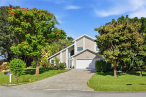 2727 NW Florida Ave, Stuart, FL 34994 - MLS#F10542127