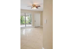 2077 E Bond Dr 2077, West Palm Beach, FL 33415 - MLS#F10542158