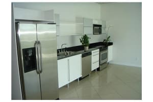 690 1st Court, Miami, FL 33130 - MLS#F10542237