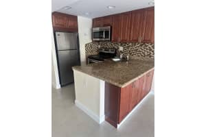 2900 30th Street, Fort Lauderdale, FL 33306 - MLS#F10542247