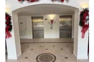 9300 Fontainebleau Boulevard, Miami, FL 33172 - MLS#F10542251