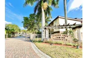 15231 SW 80th St 410, Miami, FL 33193 - MLS#F10542254